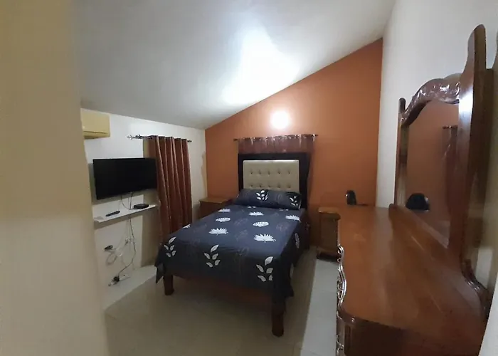 Nation Palace House Hotel Montego Bay